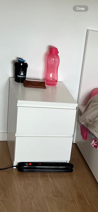 Cómoda com 2 gavetas