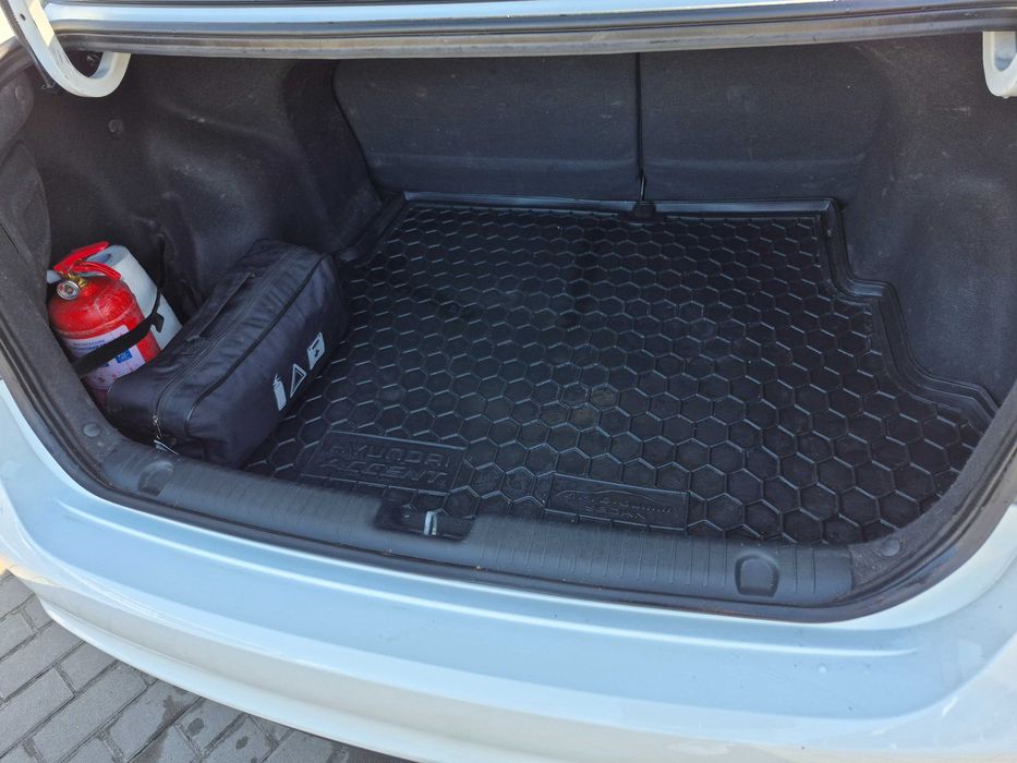 Продам кіа ріо 2013р