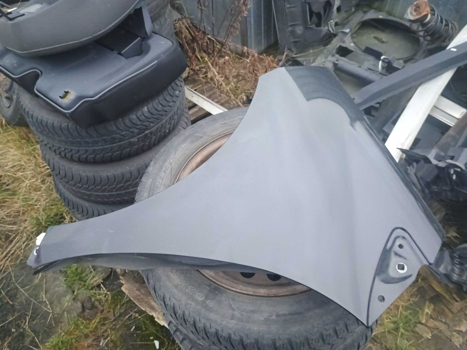 Błotnik Przód Przedni Lewy lub Prawy Mercedes W169 A-klasa Czarny 160