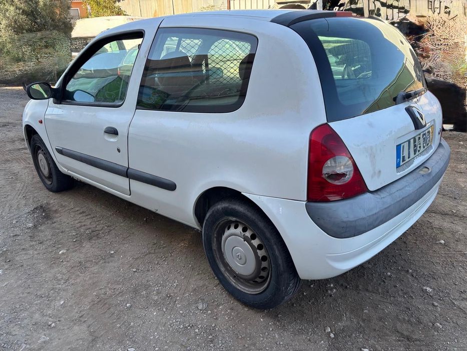 Renault Clio 2 de 2002 1.5 Dci para peças