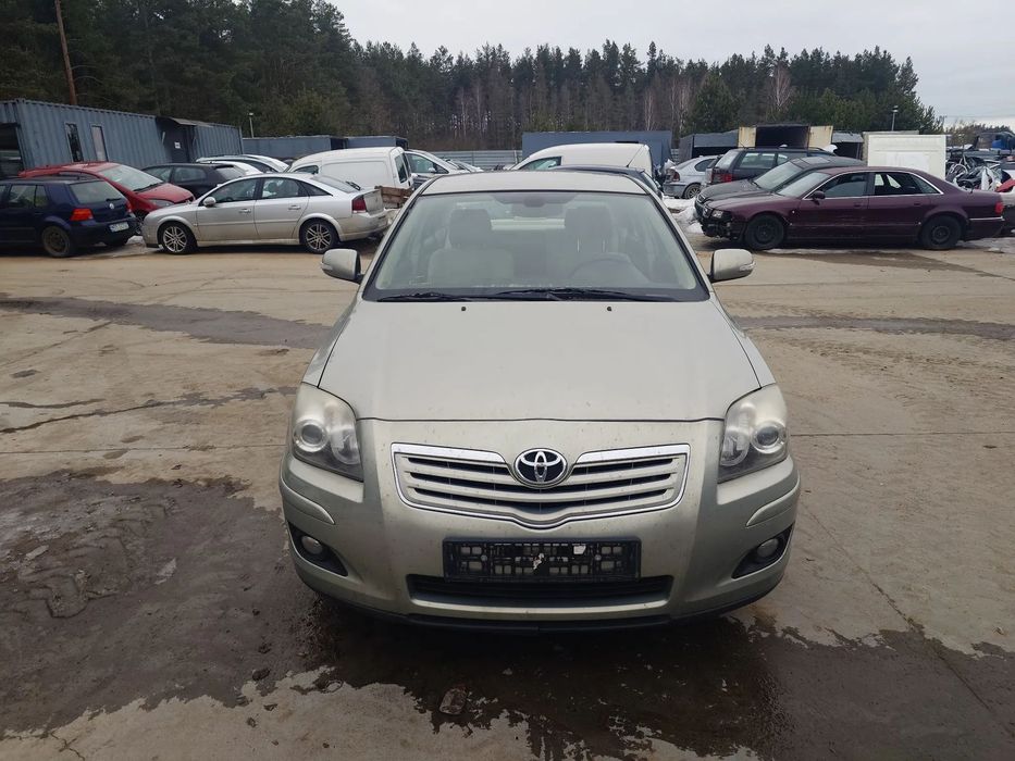 Toyota Avensis 06R 2.2 110 KW NA CZĘŚCI