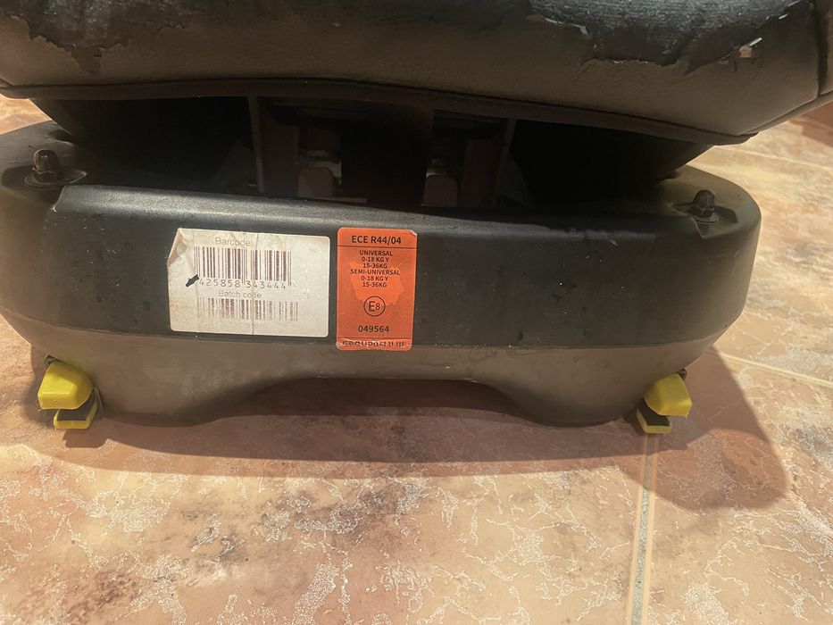 Cadeira auto para crinças até 36 kg em bom estado
