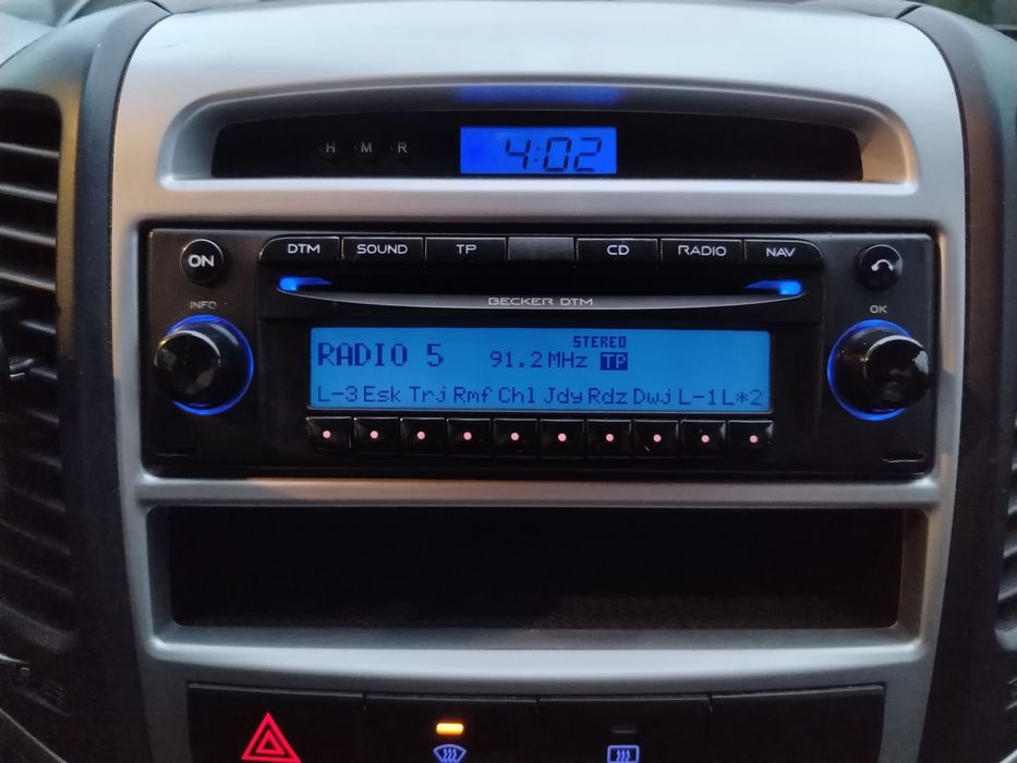 Radio Hyundai Becker DTM BE 7815 +AUX+GPS+Kod