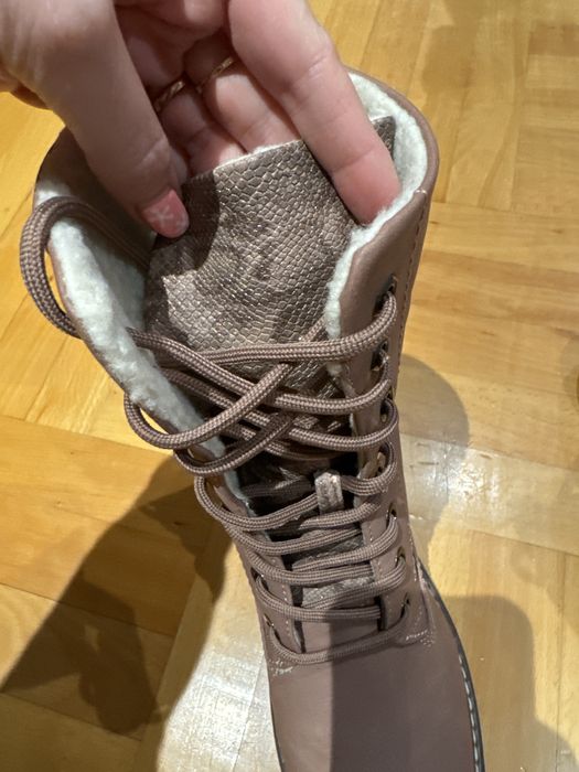 Nowye zimowy buty