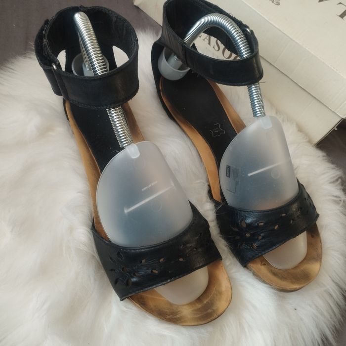 Sandały Lasocki skóra naturalna rozm 39