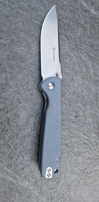 Ganzo G6805-CF (Carbon Fiber / Axis-Lock)