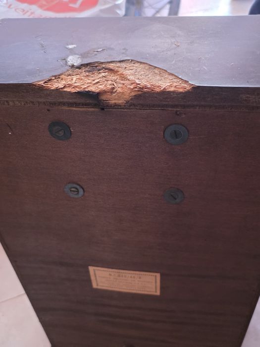 Relógio de Pendulo. Antigo mas estimado.