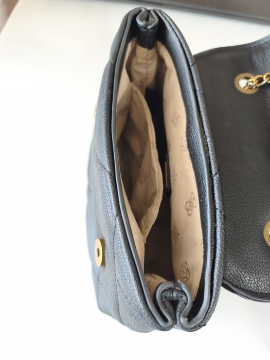 Сумка Guess  клатч