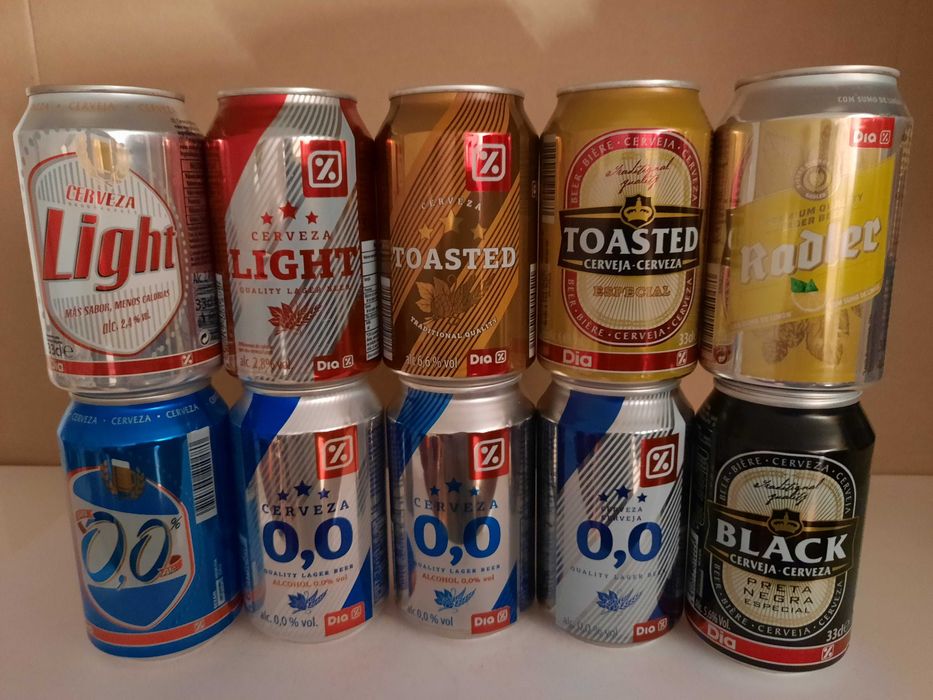 Lote de 110 latas de bebidas diversas - Carrefour, DIA