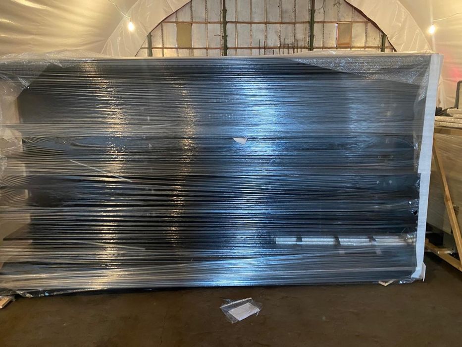 Продам холодильні вітрини INDIANA