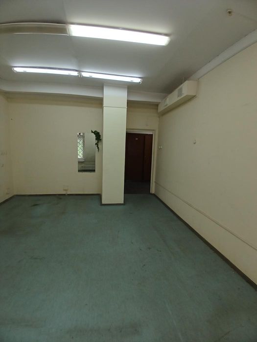 Офіс 300м2, до метро 5 хвилин