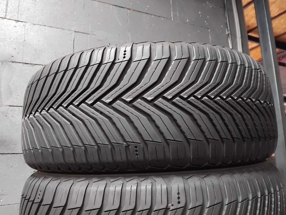 Шини бу 235/45 R18 Michelin CrossClimate 2 Пара