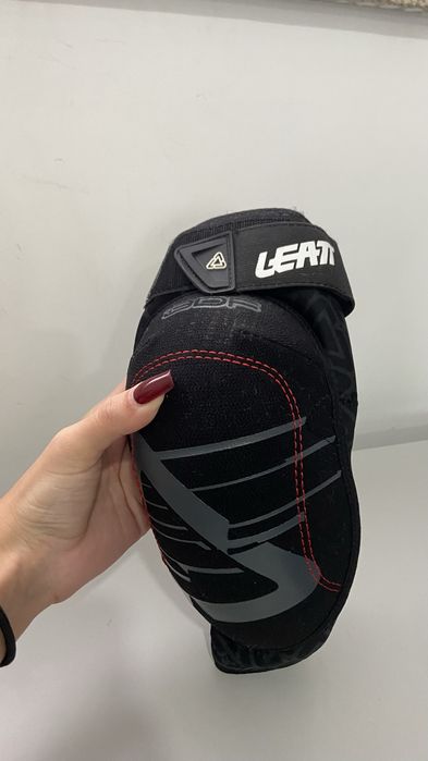 Joelheiras LEATT 3DF motocross/enduro