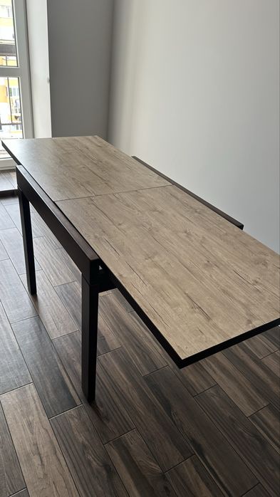 Стіл розкладний.