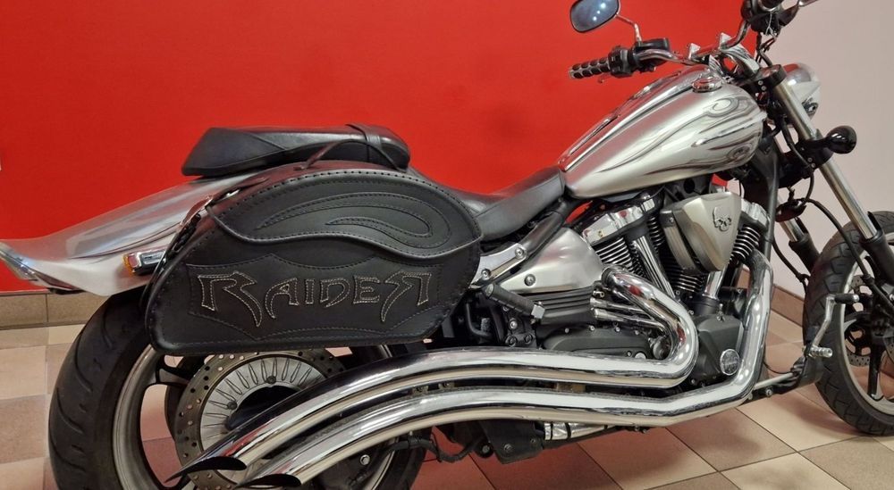 Yamaha raider sakwy boczne