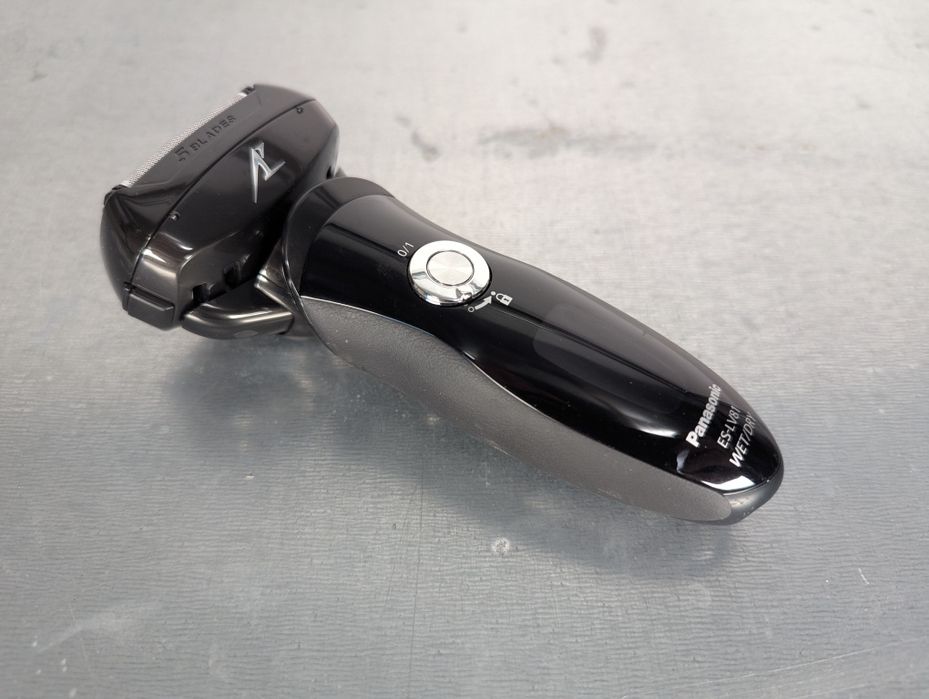 Panasonic golarka z trymerem ARC5 z zasilaczem ES-LV81 WET DRY