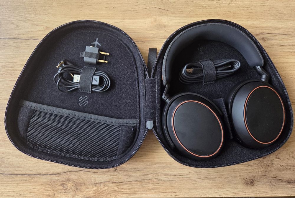 Sennheiser Momentum 4 + Dongle BTD 600 (aptX) | Stan b. dobry | Zestaw