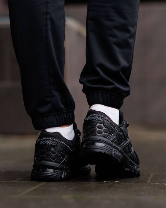Asics Gel Kahana 8 Gore-Tex Triple Black