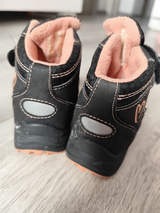 Zimowe trapery, kozaczki waterproof, śniegowce 21