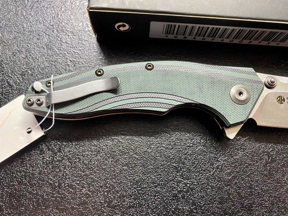 Ruike P841-L, Sandvik 14C28N, G10, підшипники. Оригінал