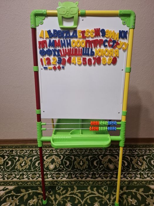 Мольберт дитячий