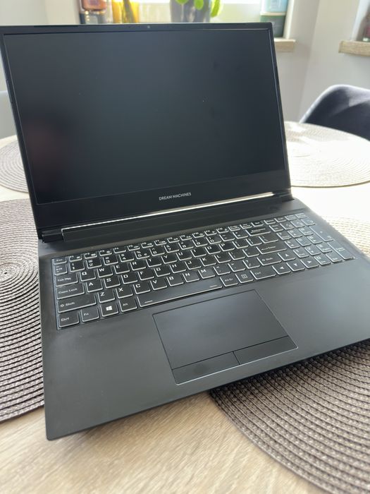LAPTOP Intel i5-11400H RTX 3050