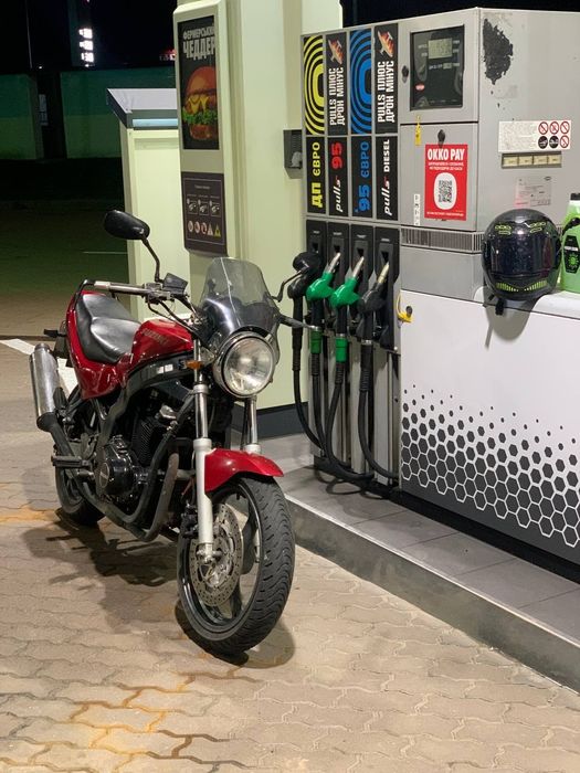Мотоцикл Suzuki GS 500 e