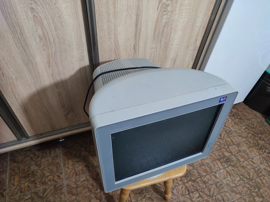 Монітор Samsung SyncMaster