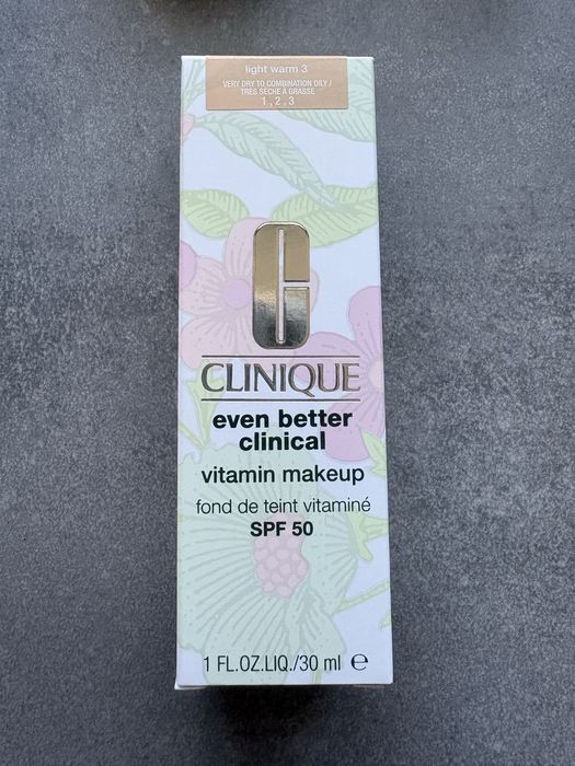 Podkład Clinique Even Better Clinical light warm 3