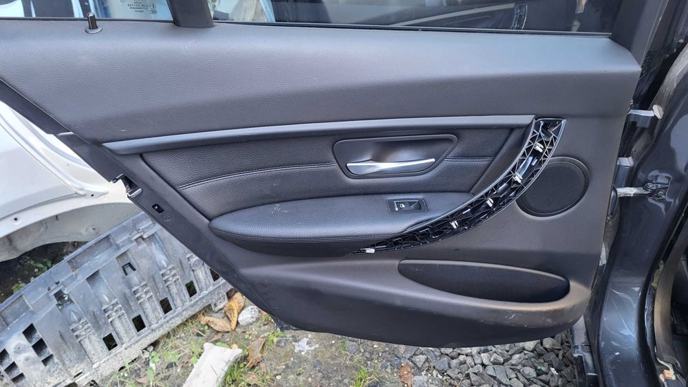 BMW 3 F30 салон сидіння шкіряні електро память карта шкіра БМВ 3