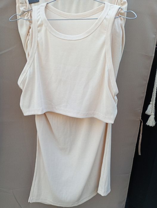 Vestidos e roupa de mulher semi nova 1€ apenas