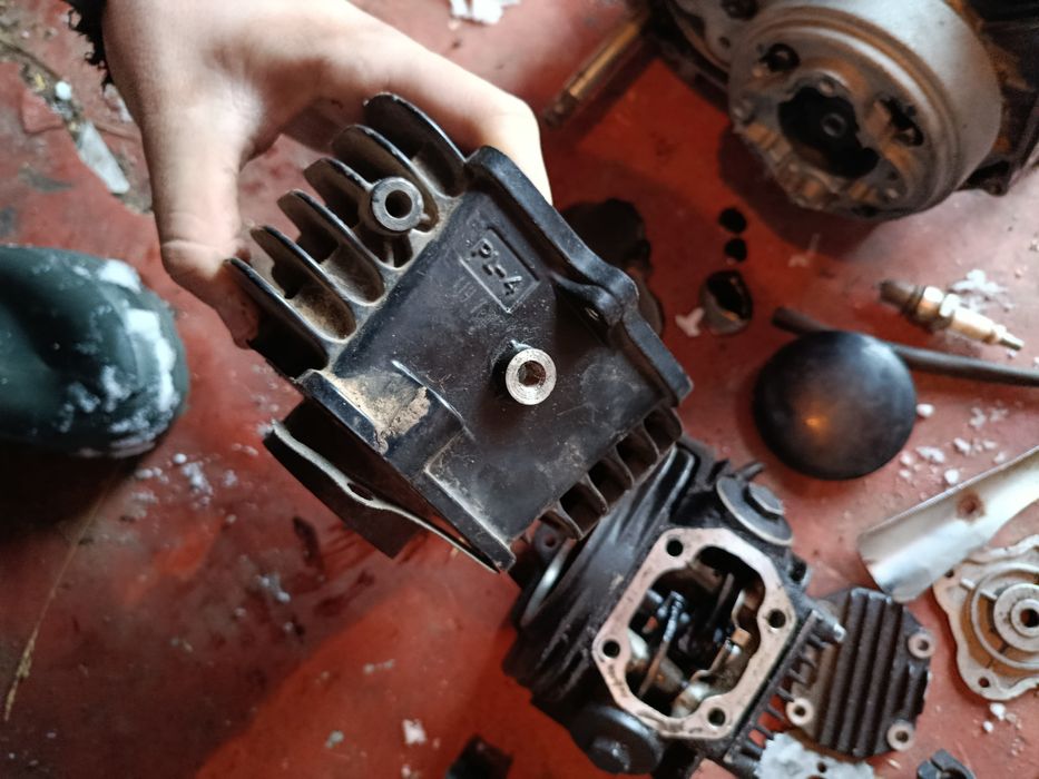 Продам мотора по запчастинах