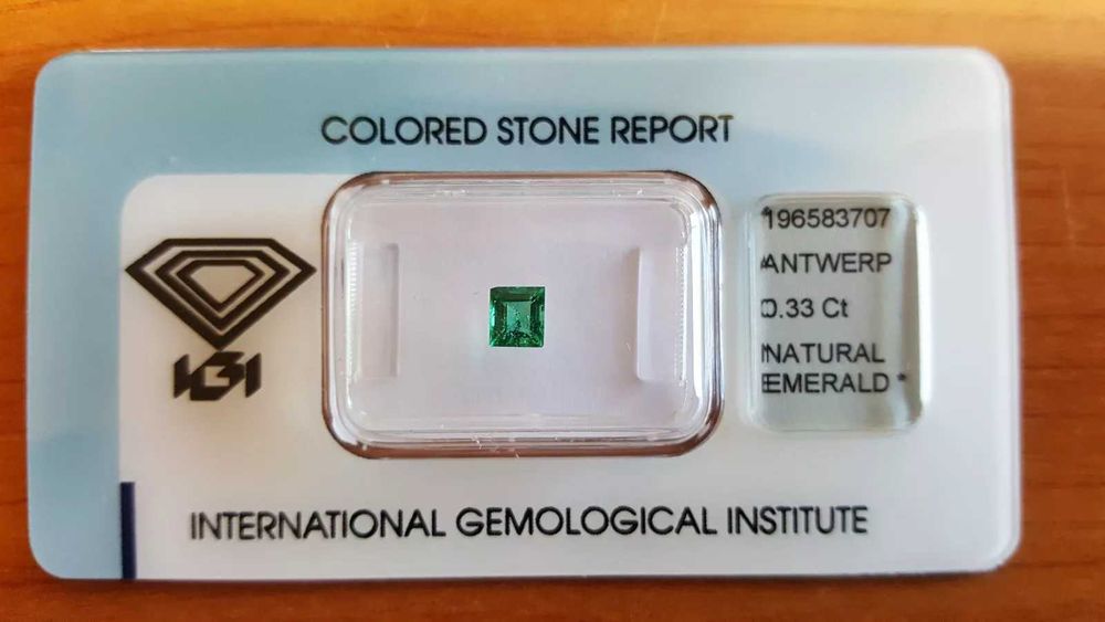 Esmeralda do Zámbia 0.33 Kilates Pedra Precisoa certificado pelo IGI