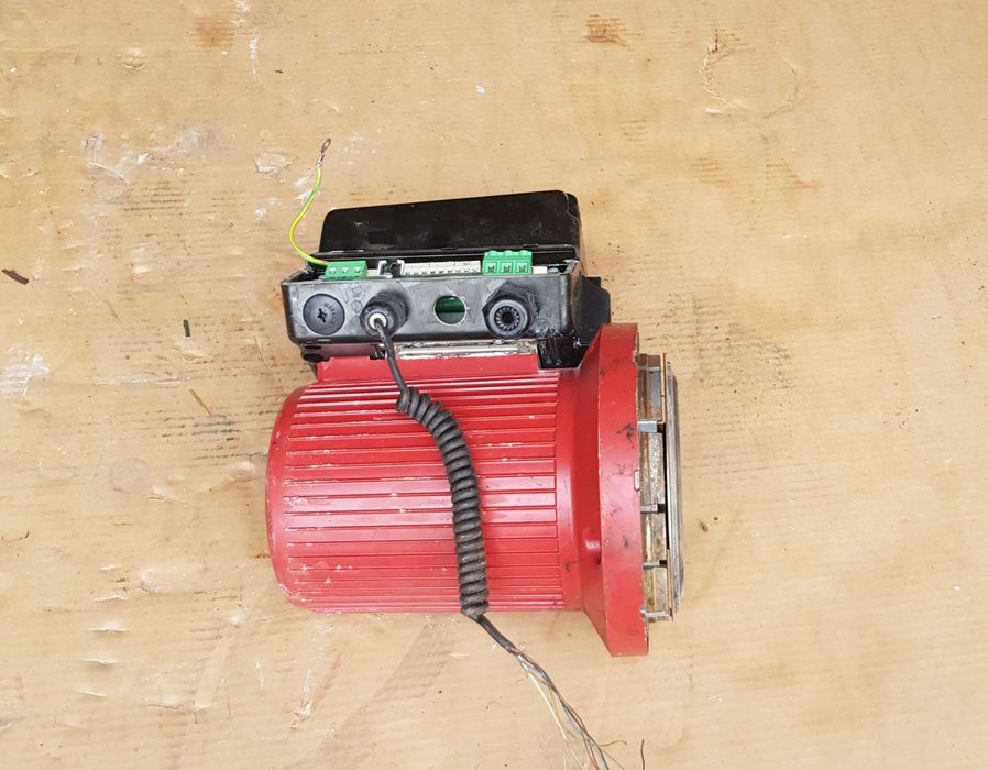 GRUNDFOS Sterownik Pompa ElUnit (UPE 50-120) V03 Oryginał