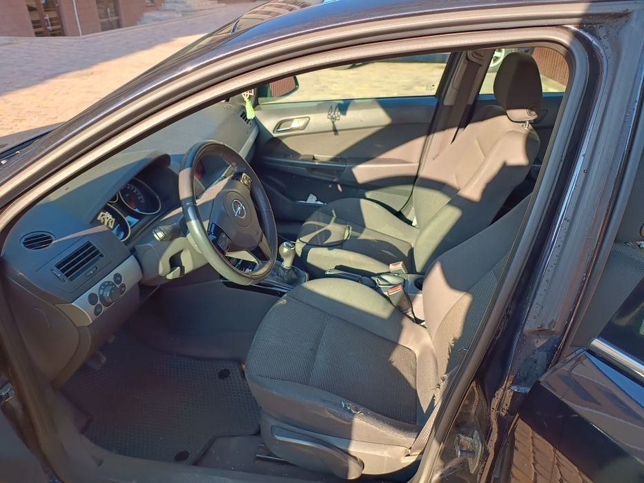 Opel astra h 1.7