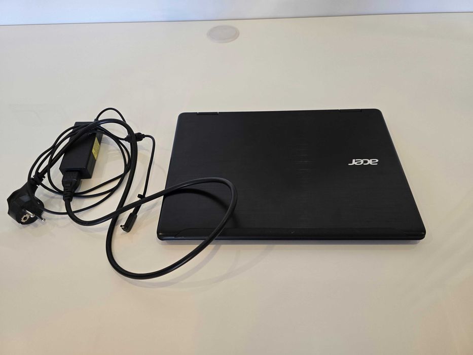 Portátil / Tablet Acer Spin 5 SP513 — i7, 8GB RAM, SSD, tátil e convertível 2 em 1