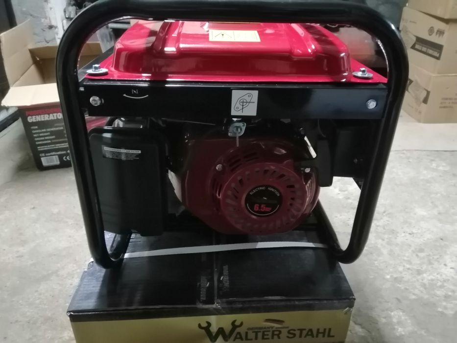 Продам генератор бензогенератор