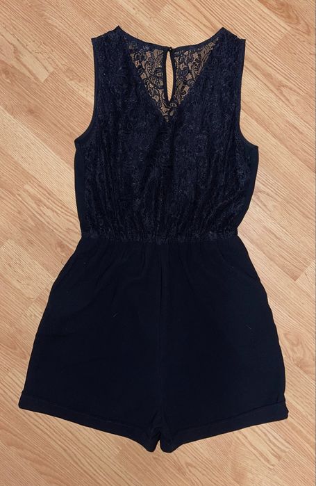 Przepiękny elegancki kombinezon