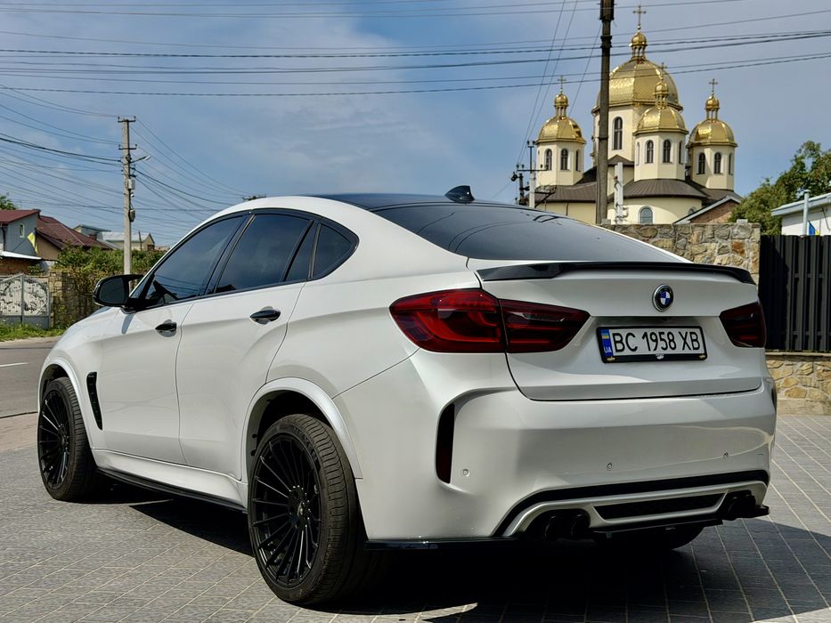 Продам BMW X6M під виплату