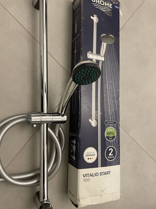 Інсталяція-тримач для душовоі лейки