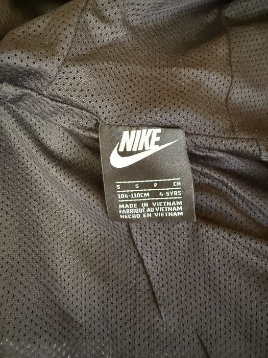 Куртка-ветровка  Nike (4-5р) НОВА