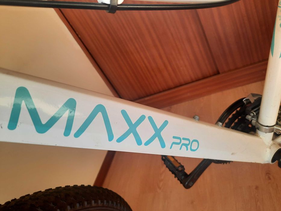 Vendo Bicicleta de Montanha MaxxPro 27,5" – Quadro 17" (43 cm)