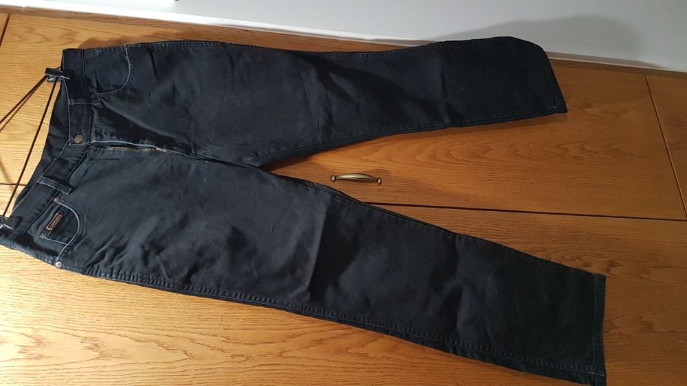 Spodnie Jeansy Wrangler R 36