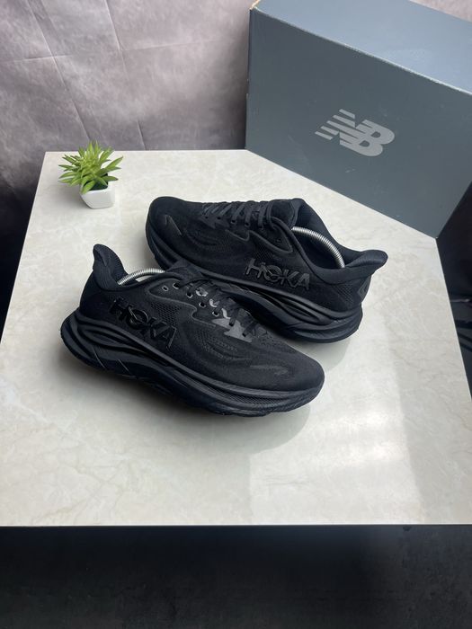 Кросівки Hoka Clifton 10 Розмір 46 Original Взуття