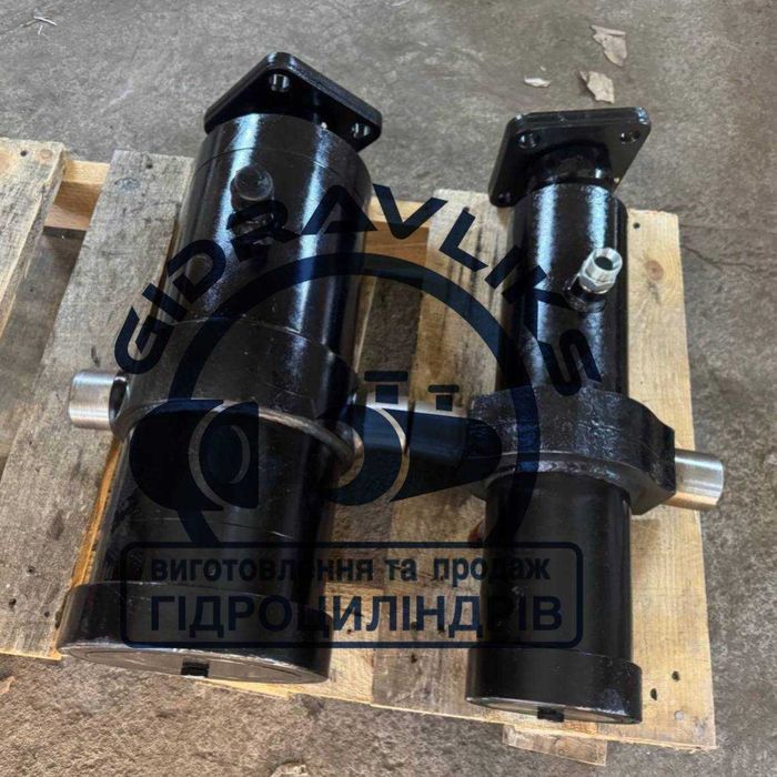 Гідроциліндр Камаз 55102 на 3-х штока та 5-х штоків. В наявності.