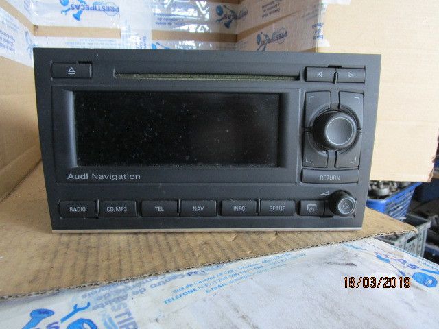 Rádio / auto-rádio AUDI A4 Cabriolet (8HE, B7)