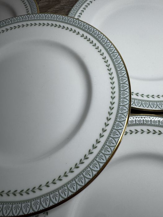 Royal Doulton тарелки