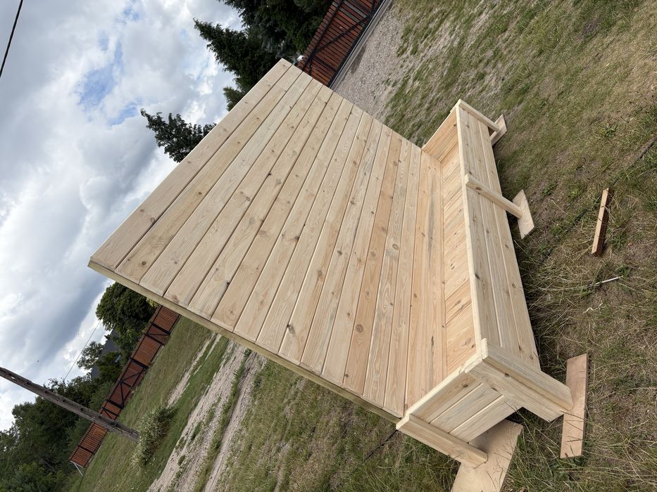 Pergola/ścianka z donicami