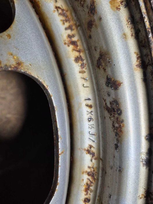 Диски стальні R17 5x114.3 6.5J ET39 Toyota rav4 Lexus Suzuki