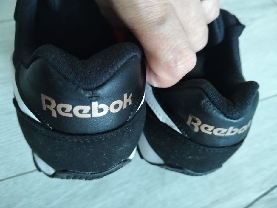 Жіночі красовки Reebok37.5р.24см нові